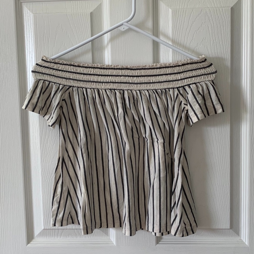 American Eagle Grey Striped Off-the-Shoulder Top